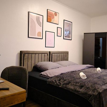 Primetime Suite Fuer 8+Kueche/Wifi Essen Esterno foto