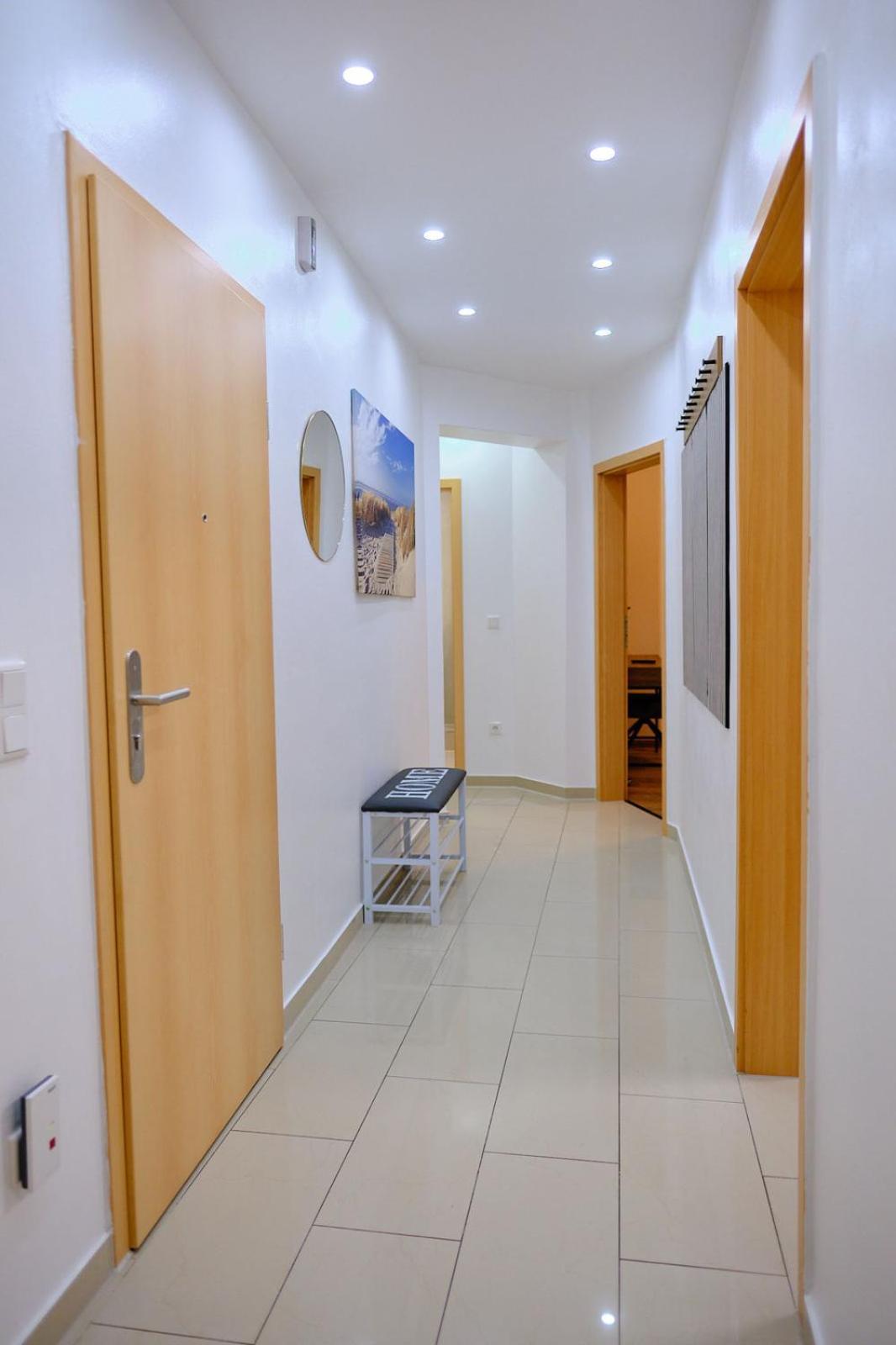 Primetime Suite Fuer 8+Kueche/Wifi Essen Esterno foto