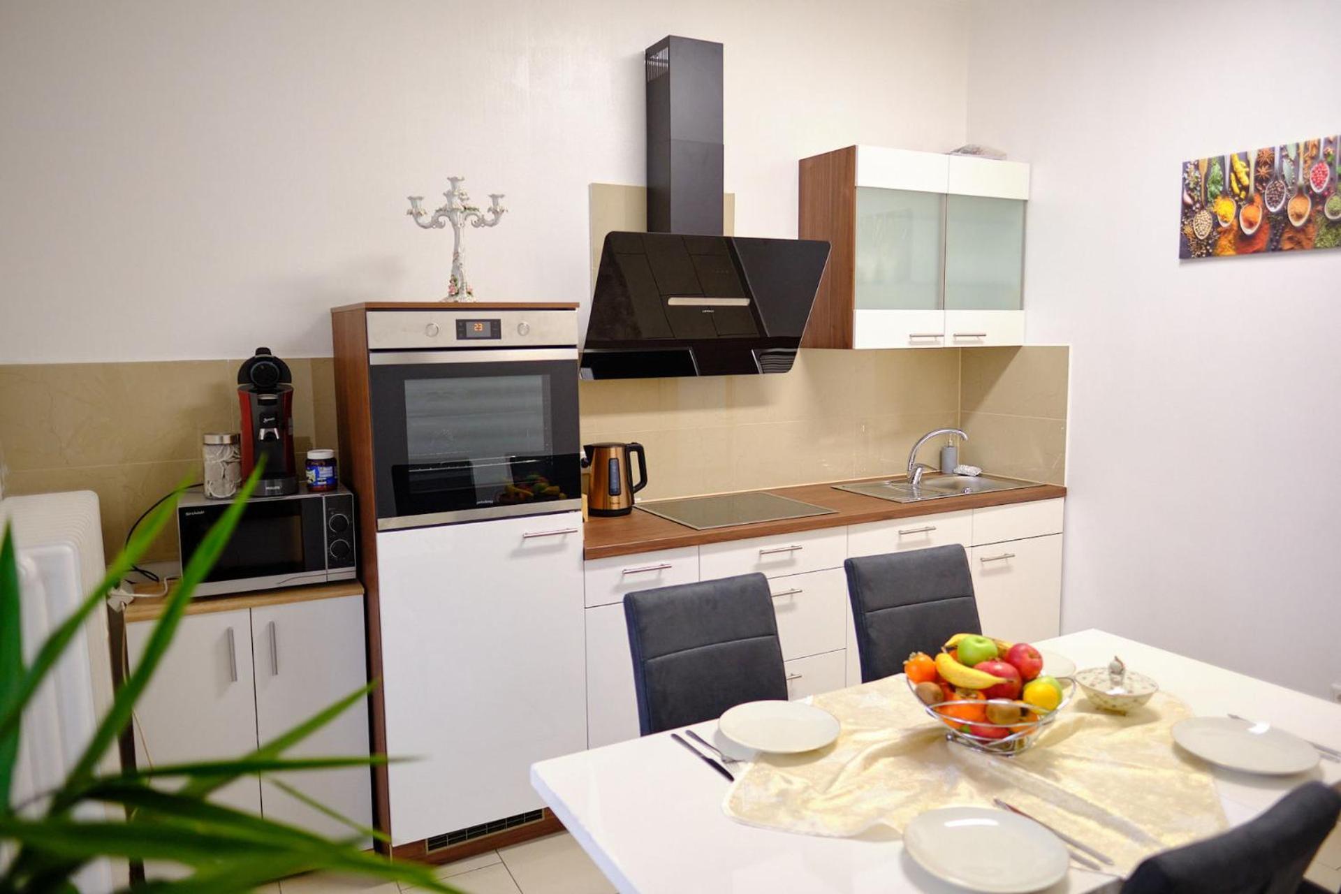 Primetime Suite Fuer 8+Kueche/Wifi Essen Esterno foto